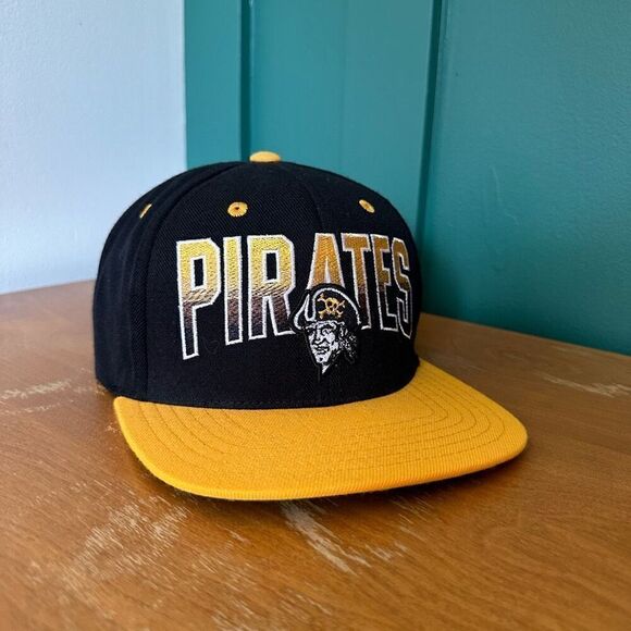 American Needle Men’s MLB Vintage Pittsburgh Pirates Fade Snapback Hat - Picture 16 of 16